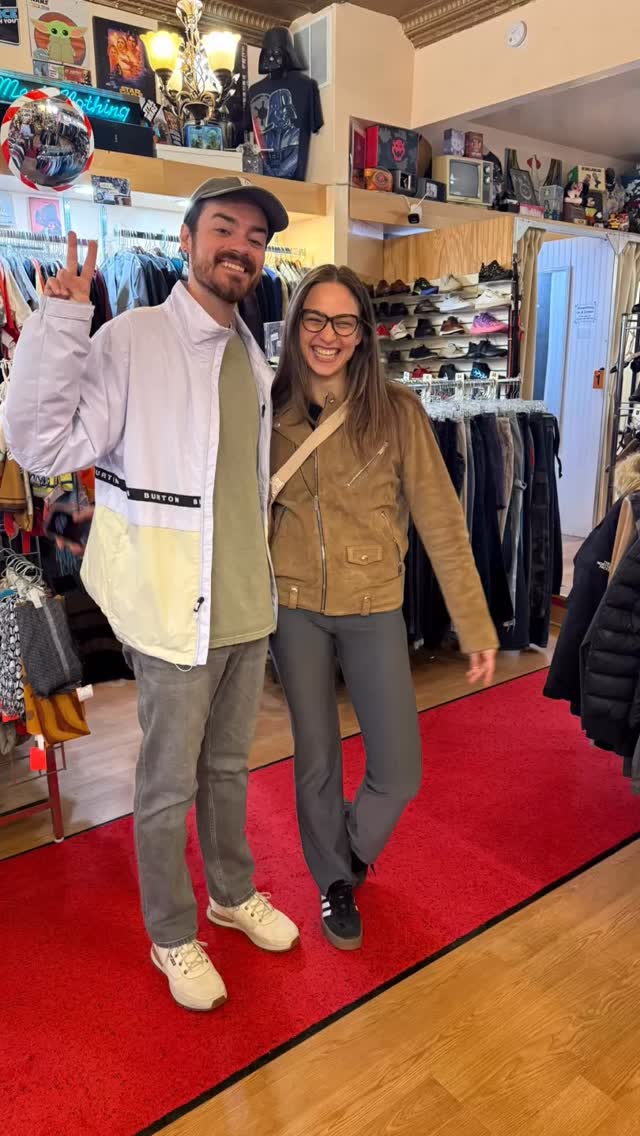 Mason & Zeynep looking 👀 fabulous with their new colder weather jackets‼️♻️🛍️👏🏽
•
•
•#sustainablefashion #resaleboutique #rethreadsmadison #rethreadsstyle #uwmadison