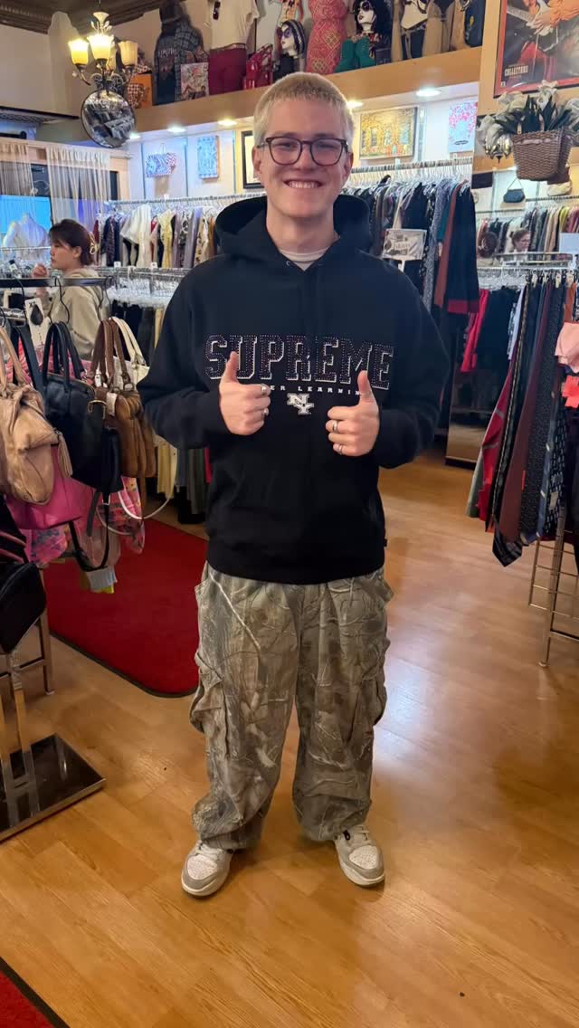 Issac just scored his latest new fave~a bedazzled Supreme gem‼️♻️🛍️👏🏽
•
•
•#sustainablefashion #resaleboutique #buyselltrade #rethreadsstatestreet #rethreadsmadison #rethreadsstyle #uwmadison #downtownmadisonwi #style #shoplocal